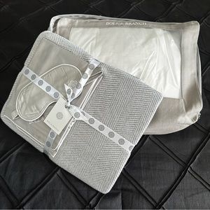 Boll & Branch 5pc Set Organic Pillow, Case 40x50 Blanket, Eye Mask & Storage Bag